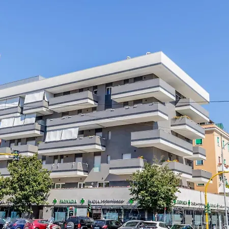 Monteverde Sunny * Roma